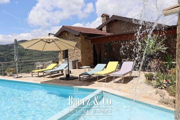 photo 75 Villa for sale 166 m²
